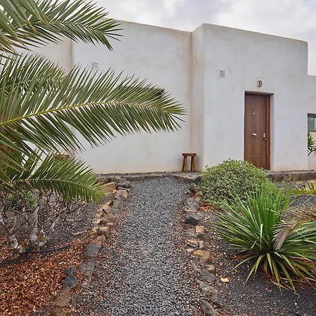 Molino De El Roque Apartment *